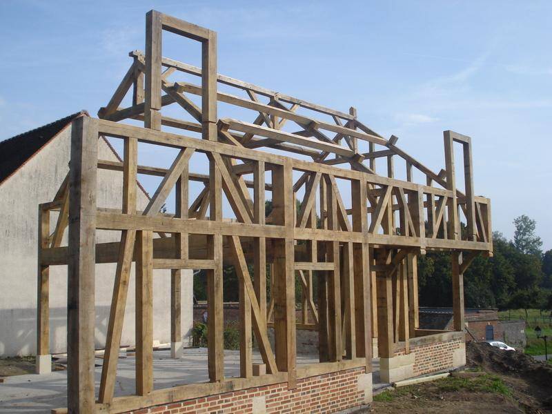 Fabrication d'une maison en colombage
